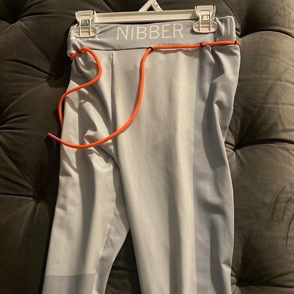 Nibber 2 piece set - Picture 2 of 4